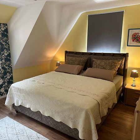 Grosse Und Helle 3 Zi Wohnung In Lossburg-Betzweiler, Schwarzwald Экстерьер фото
